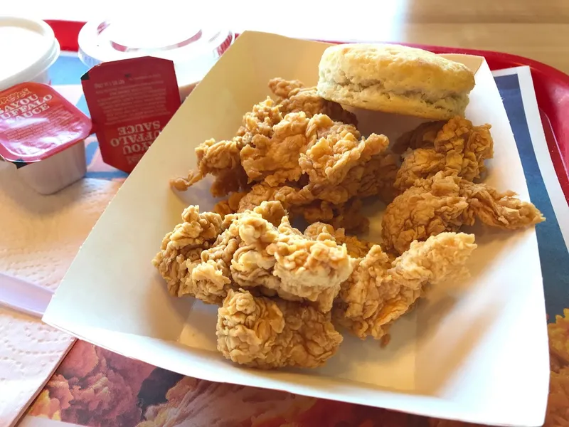 fried chicken Popeyes Louisiana Kitchen