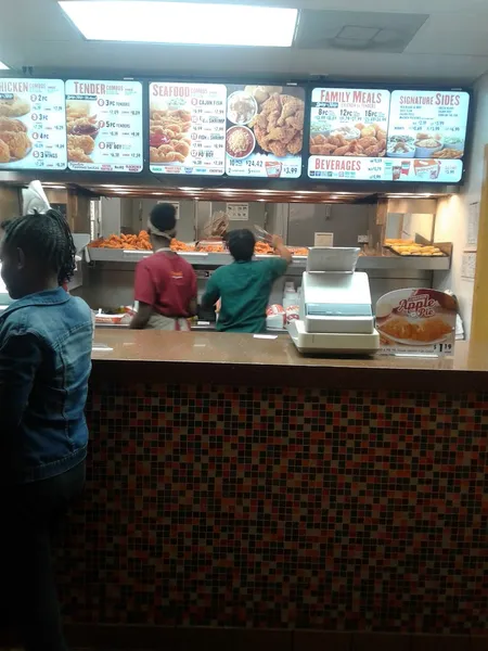 fried chicken Popeyes Louisiana Kitchen