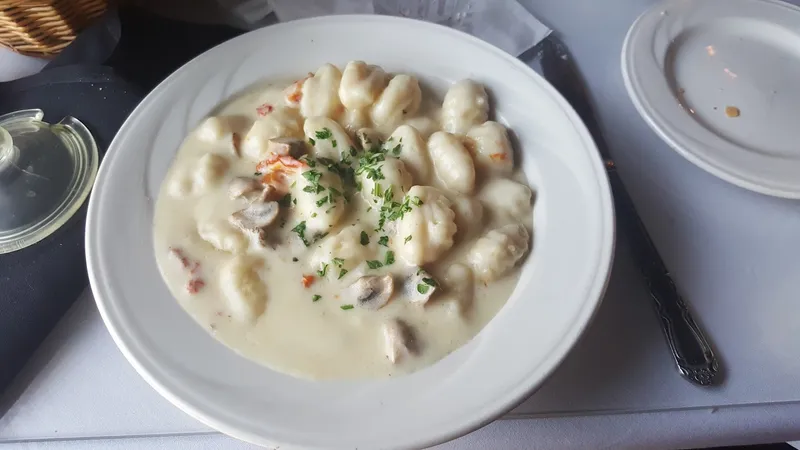 clam chowder Uricchio's Trattoria