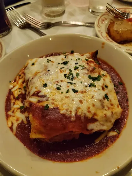 cannelloni Maggiano's Little Italy