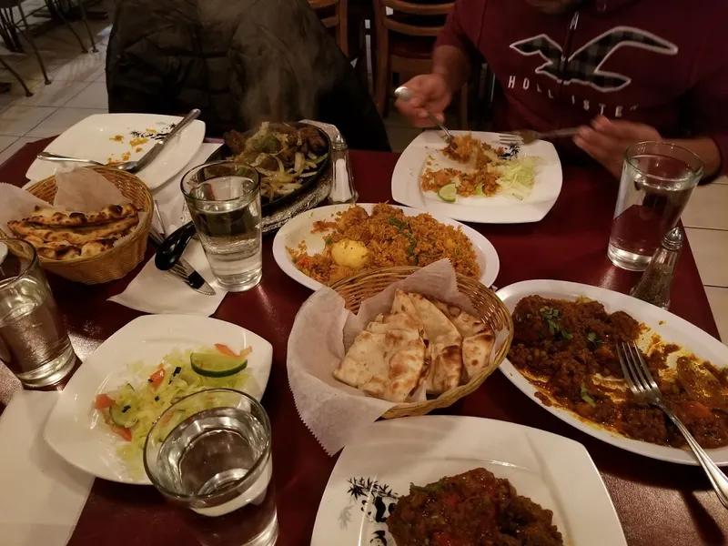 korma Radhuni Restaurant