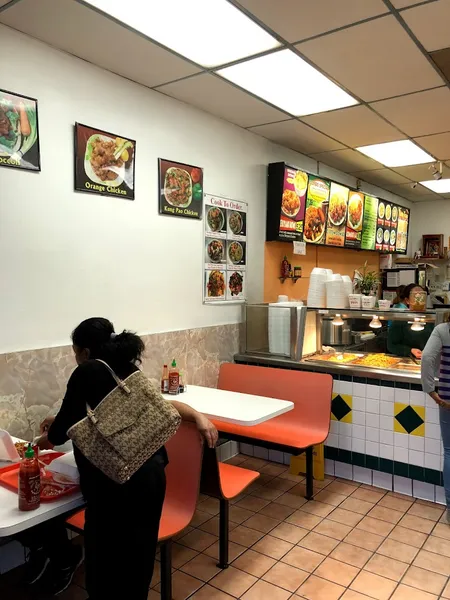 chicken roll Golden Gate Chinese Fast Food