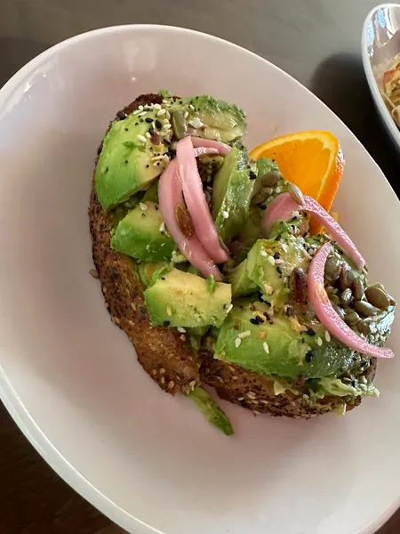 avocado toast Toasted & Roasted