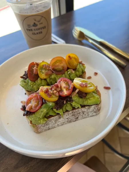 avocado toast The Coffee Class Horizon