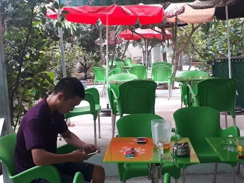 Cà phê Tuyết Phương