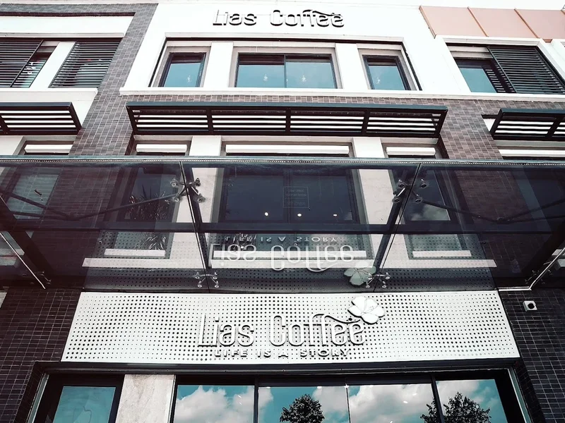 LIAS COFFEE