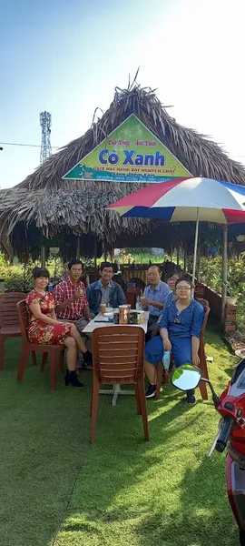 Cà Phê Sân Vườn Cỏ Xanh