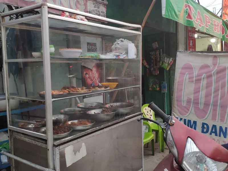 Quán Cơm Kim Đang