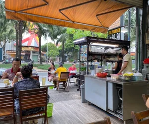 quán bánh mì tại Huyện Bình Chánh