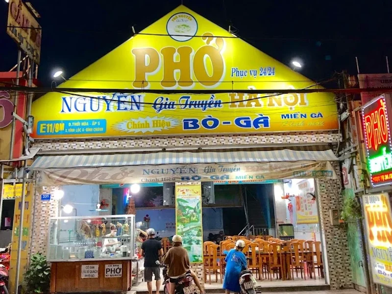 PHỞ NGUYỄN GIA TRUYỀN HÀ NỘI