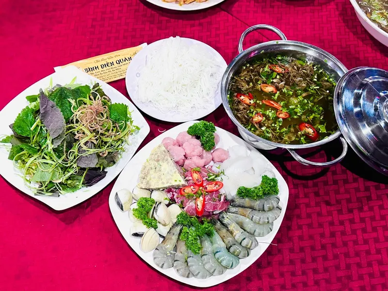 Quán ăn sân vườn Bình Điền Quán 2