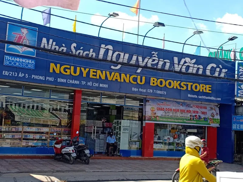 Nhà sách Nguyễn Văn Cừ - Quốc Lộ 50