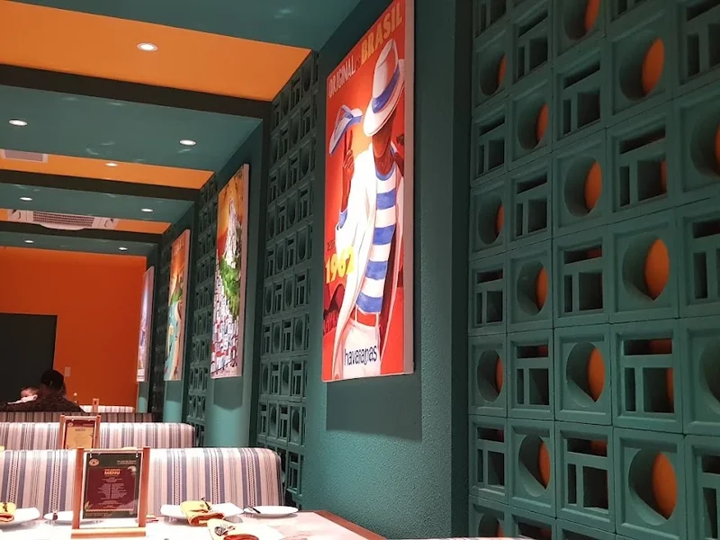 Au Lac Do Brazil Phung Khac Khoan