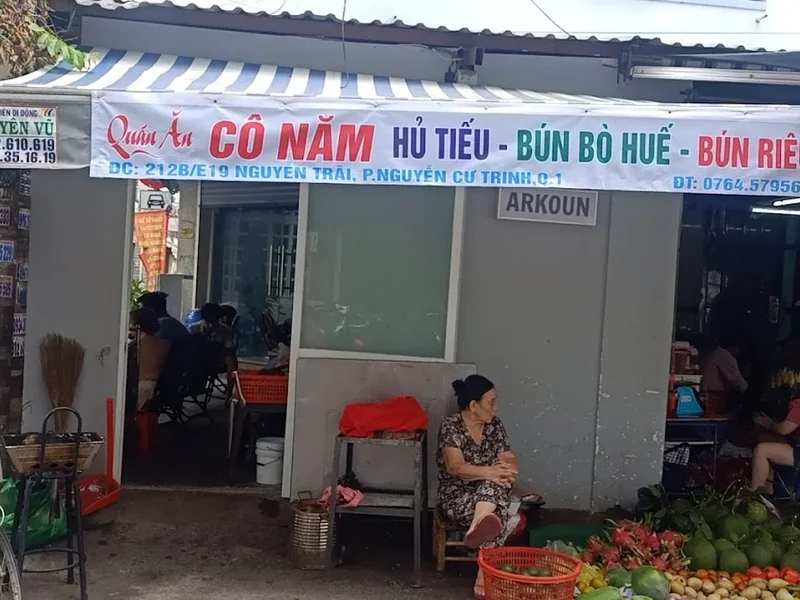 QUÁN ĂN CÔ NĂM