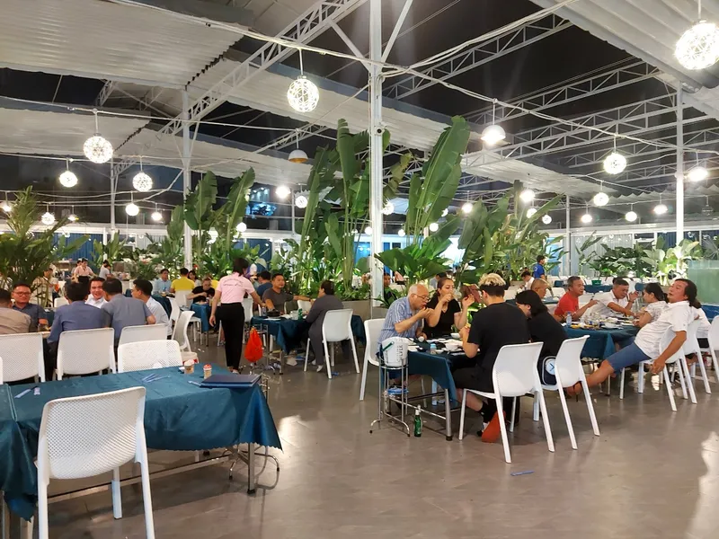Nhà hàng hải sản Rạn Biển 5