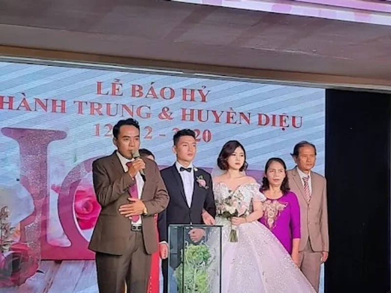 Nhà Hàng Tiệc Cưới Glorious