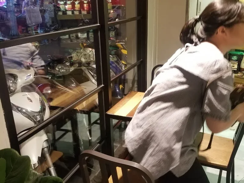 Phúc Long Coffee & Tea Express