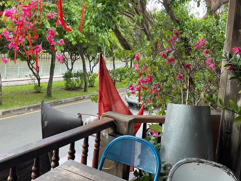 3T Cà Phê Trứng Sài Gòn