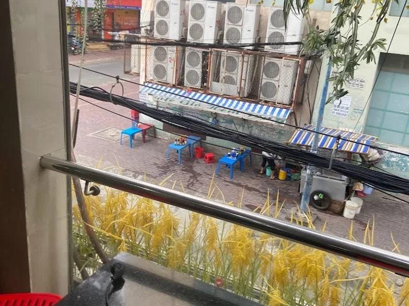 Lẩu bò Bốn Mùa