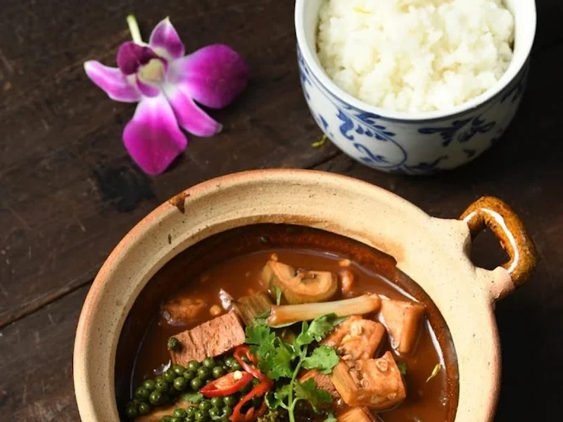 Shamballa Vegetarian, Restaurant & Tea House