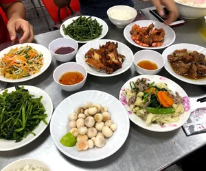 quán cơm tại Quận 1