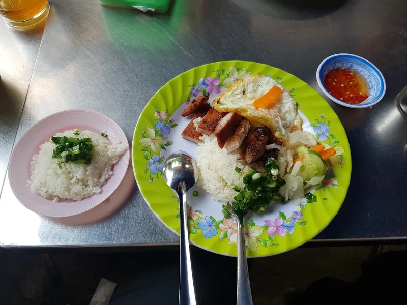 Quán Cơm Tấm Hùng