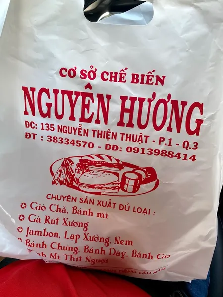 Giò Chả Nguyên Hương