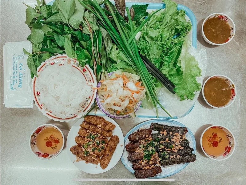 Quán Ăn Cô Liêng