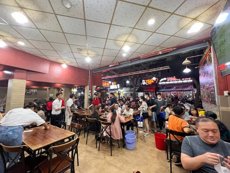 Quán ăn Toàn Trí