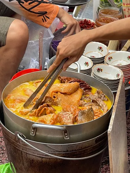 Phá Lấu Kỳ Đồng