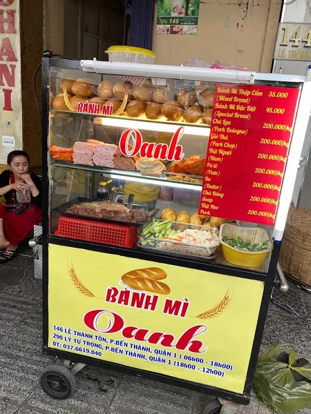 Bánh Mì Oanh