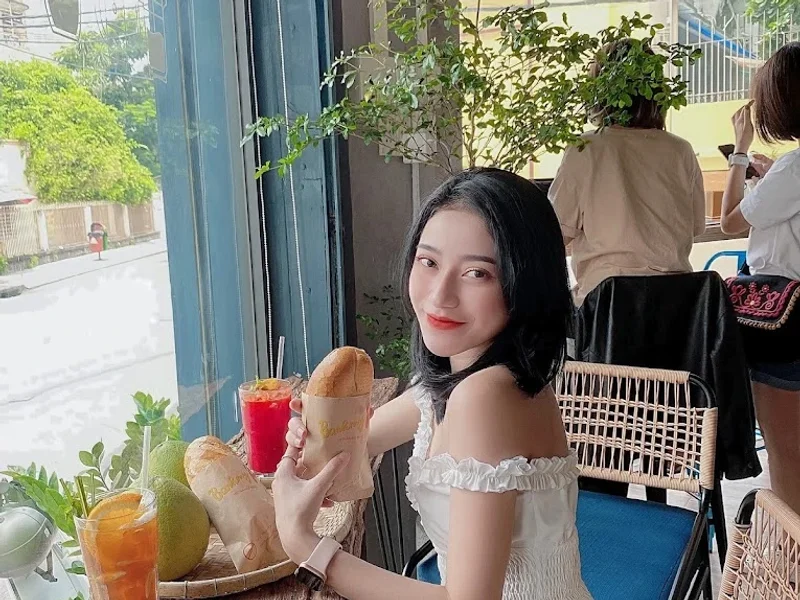 Bánh Mì P Đặng Tất