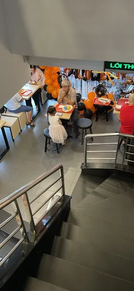 KFC Nguyễn Thái Học