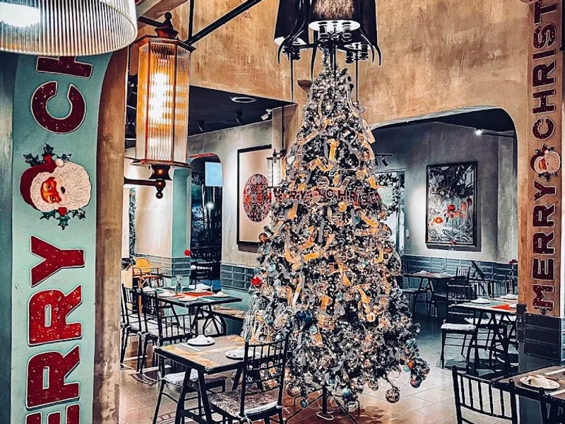 Gà Trống Restaurant