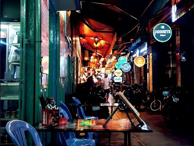 Restaurant - 195/8F Đường Phạm Ngũ Lão