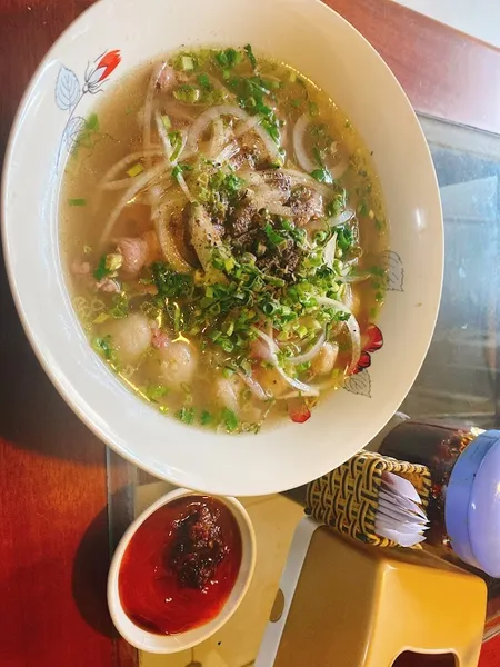 Phở Ông Cát Gia Truyền Since 1988