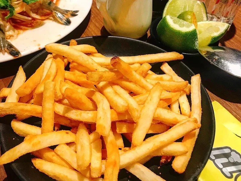 Quán lẩu ngon - Lil' Sago Cơm & Lẩu