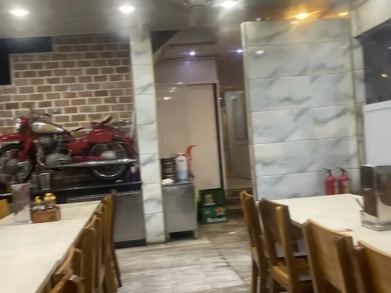 Nhà Hàng Hoàng Ty