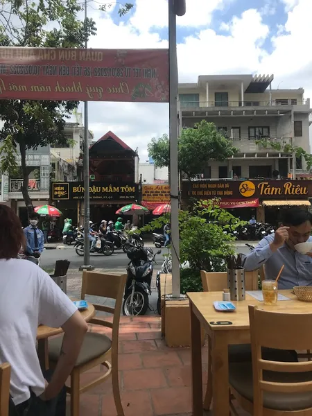 Quán Bún Chả Ánh Hồng