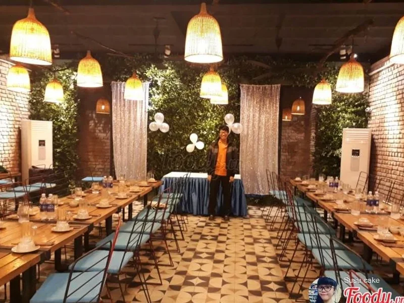 Ẩm Thực Đường Phố