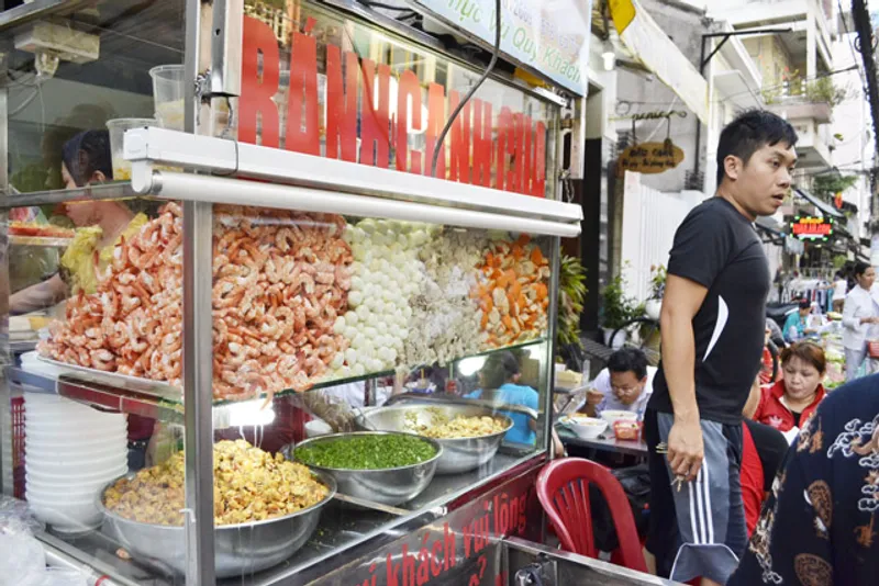 Bánh Canh Cua 87 Trần khắc Chân Quận 1