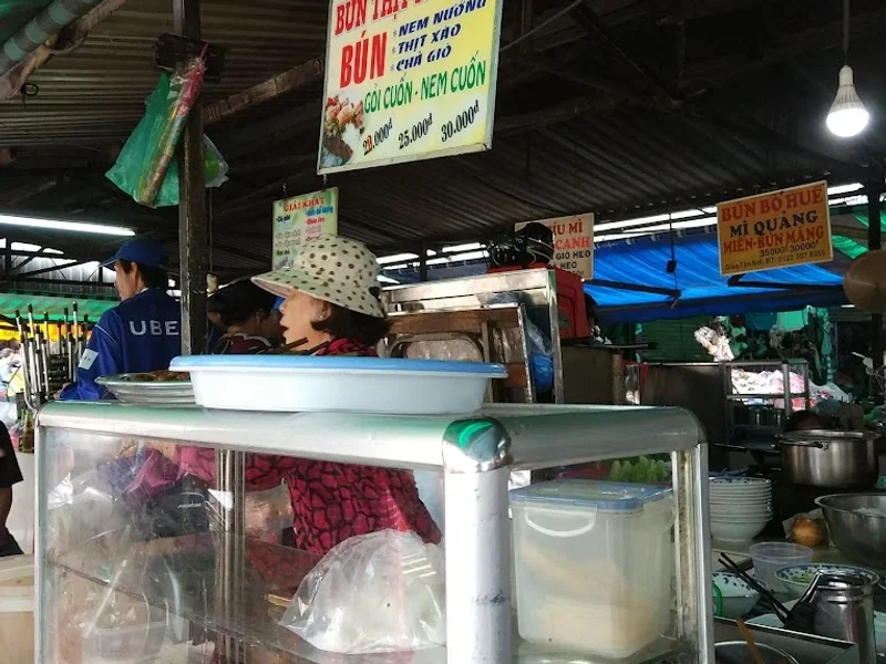 Bún Thịt Nướng - Chợ Thái Bình