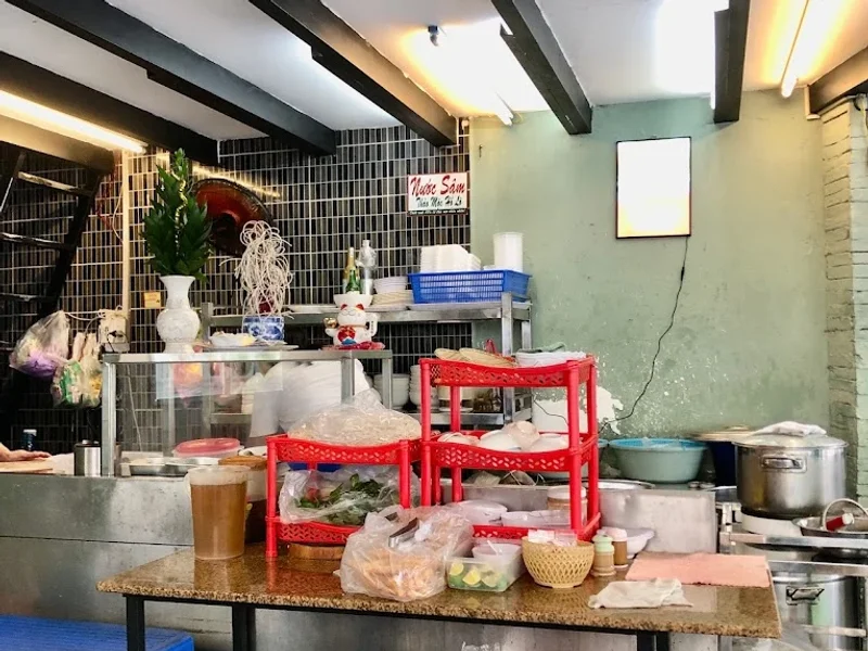 HÀ NỘI QUÁN - Phở Gà, Bún Thang