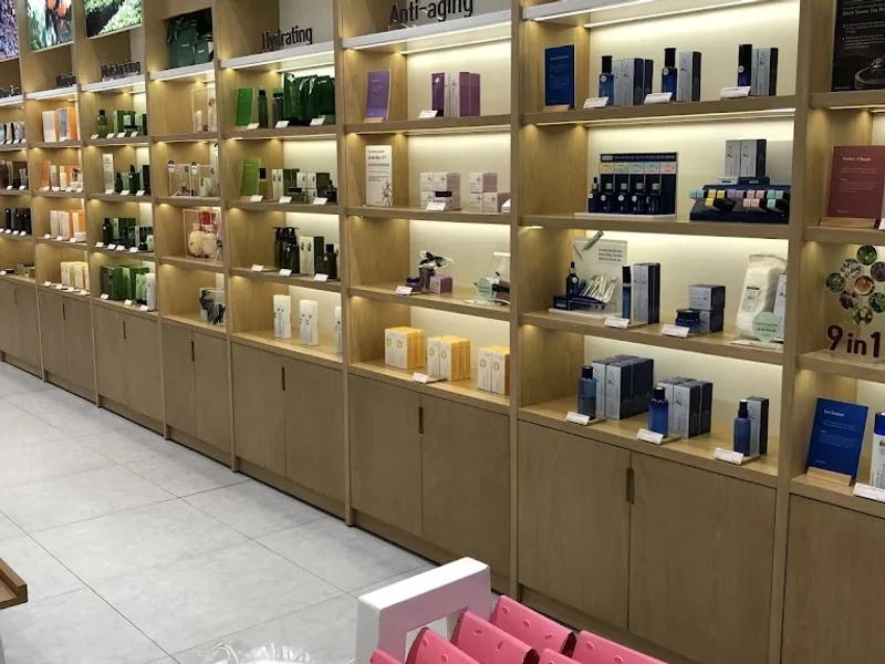 innisfree Vietnam (official) - Nguyen Trai HCMC