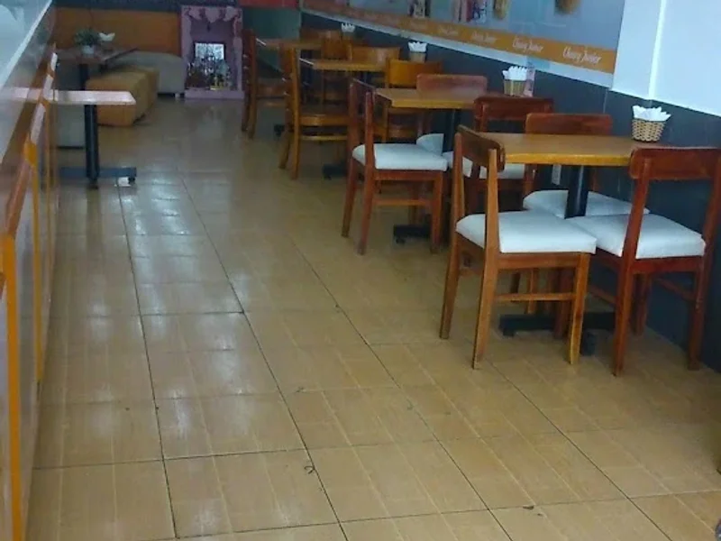 Chewy Chewy Trần Hưng Đạo