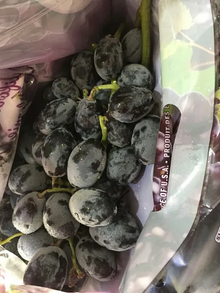 Cửa hàng trái cây VinFruits