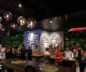 quán bar tại Quận 1