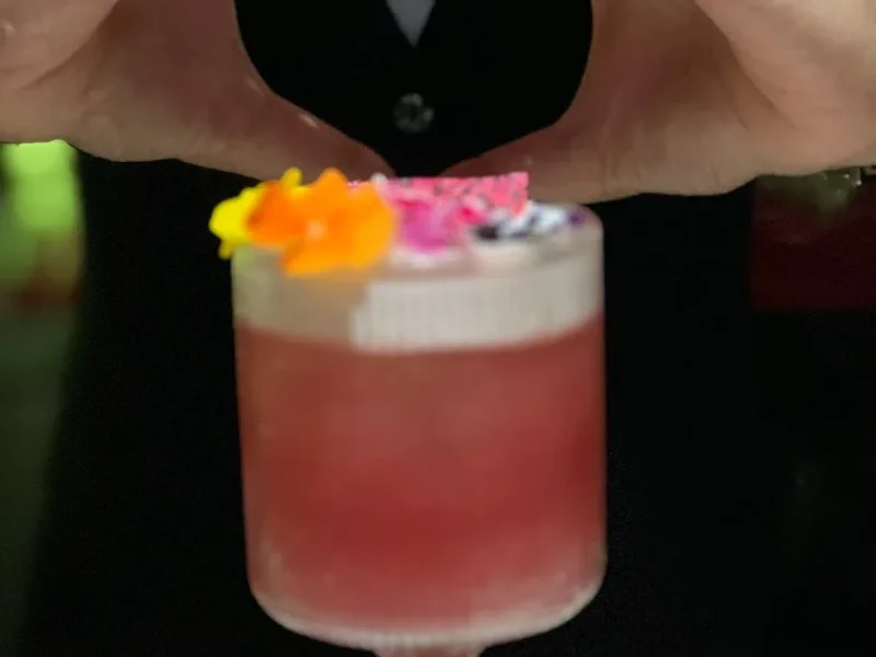 Eden - LOUNGE & BESPOKE COCKTAIL