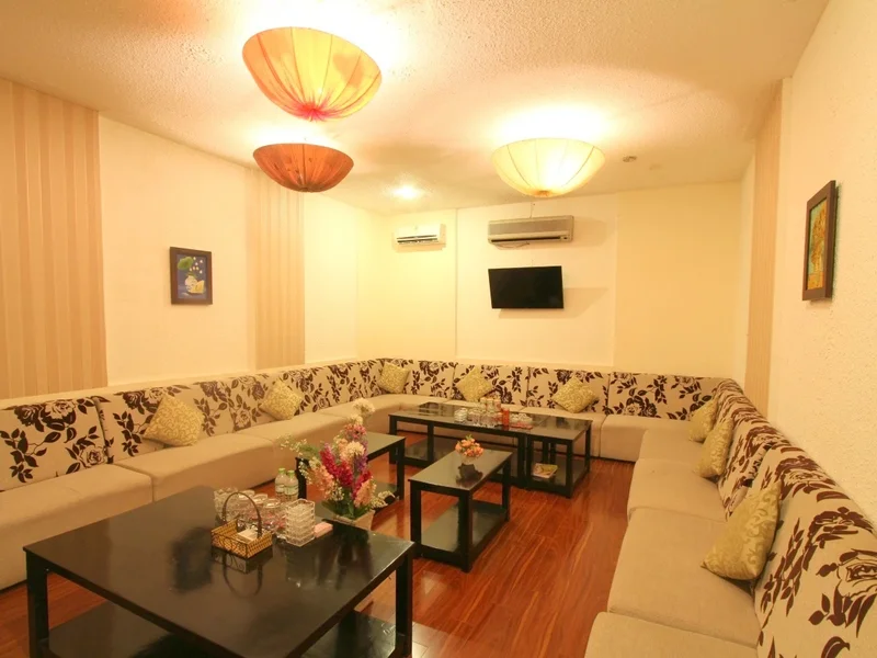 For You Karaoke Lounge