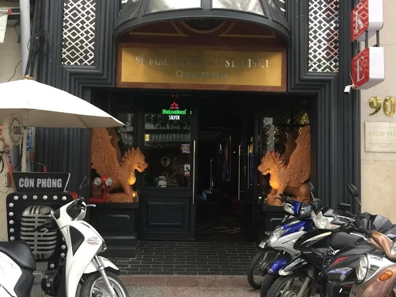 Karaoke iCool 90 Mạc Đĩnh Chi